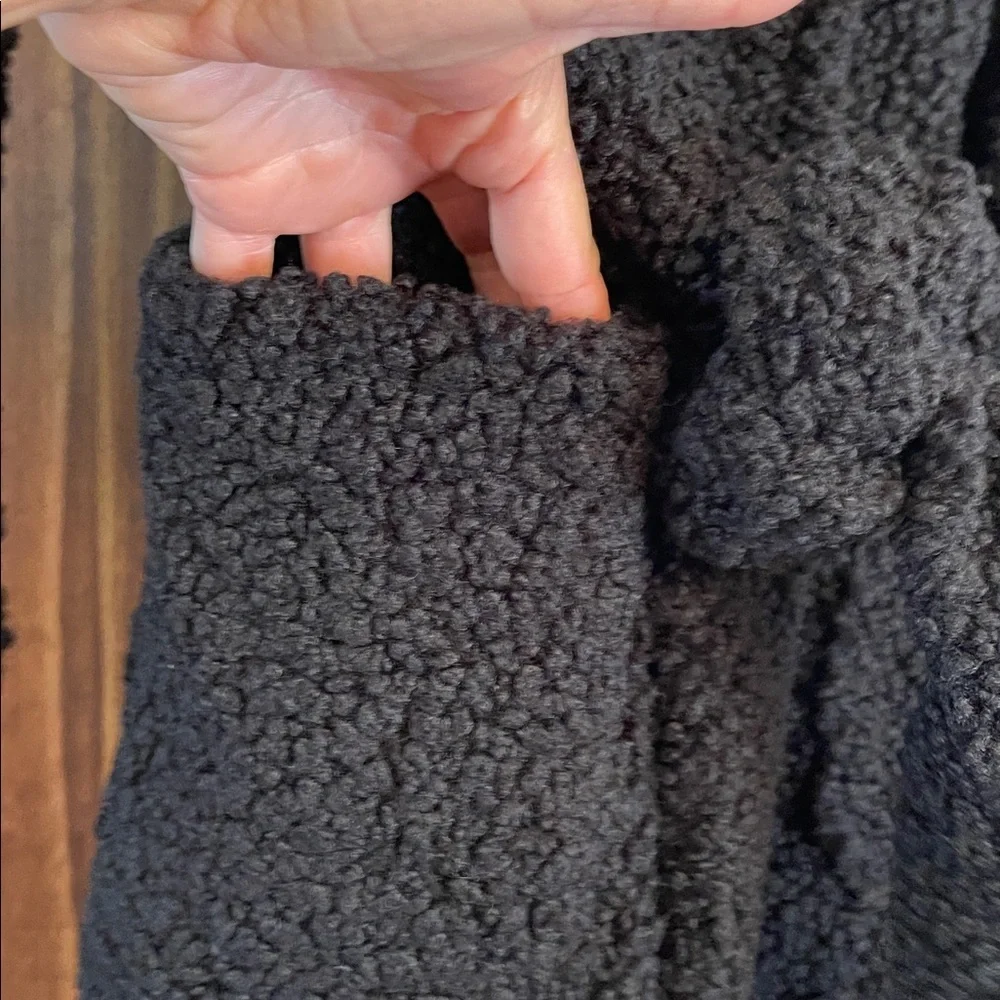 Women's Black Teddy Trench Coat Small - Picture 5 of 10